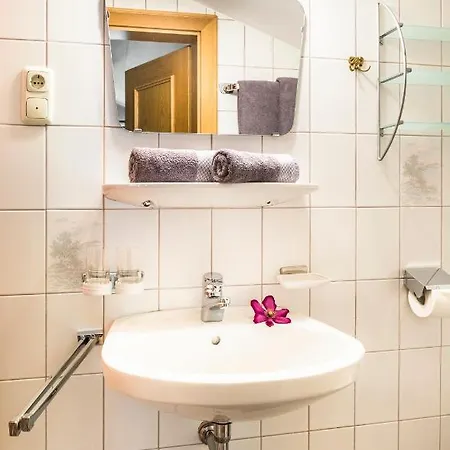 Bio Bauernhof Schweizerhof Lantgård *